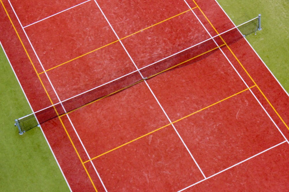 ¿Cuáles son los distintos tipos de superficies de las pistas de tenis? 1 ¿Cuáles son los distintos tipos de superficies de las pistas de tenis?